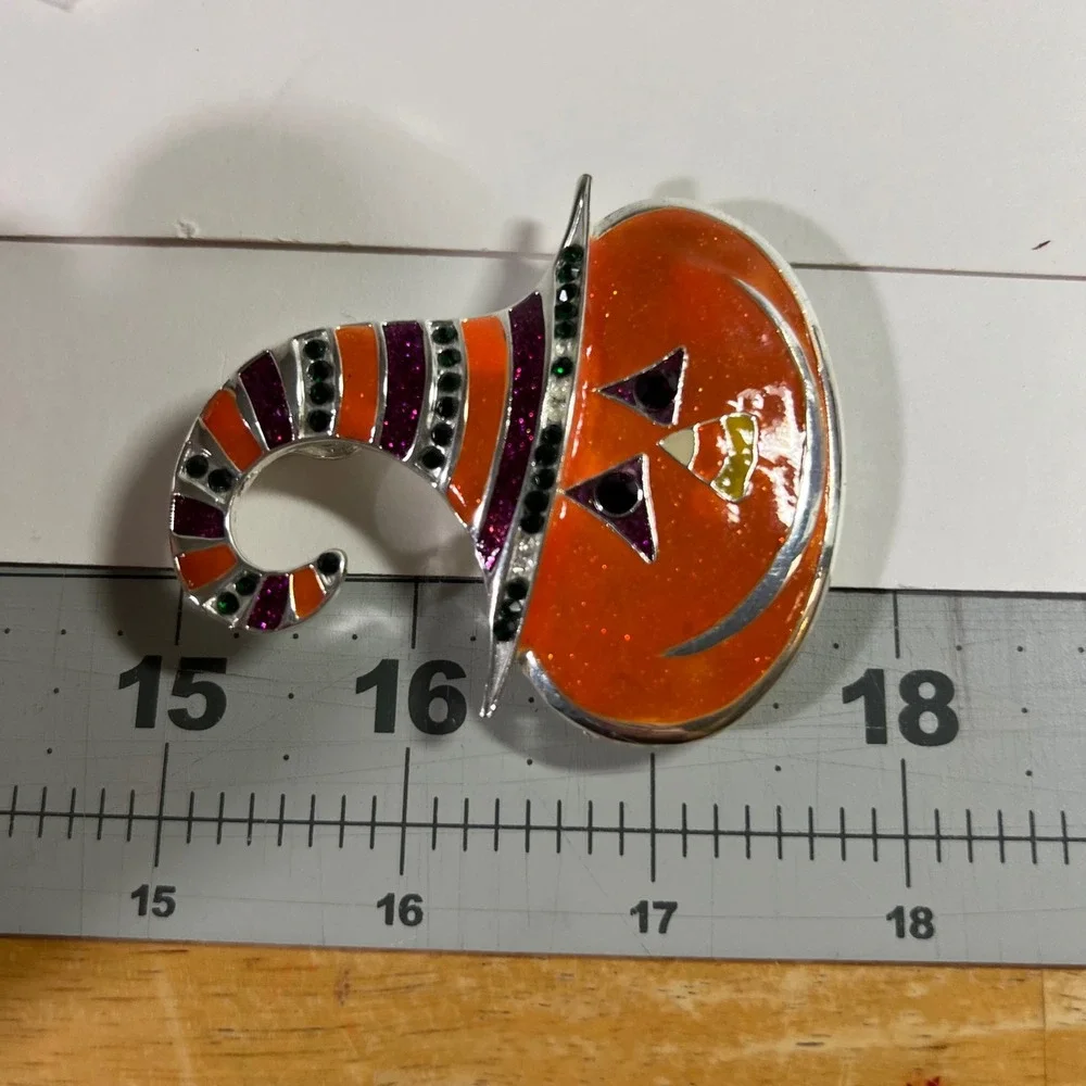 Halloween Enamel Pumpkin Witch Hat Brooch Pin Beads 2.5